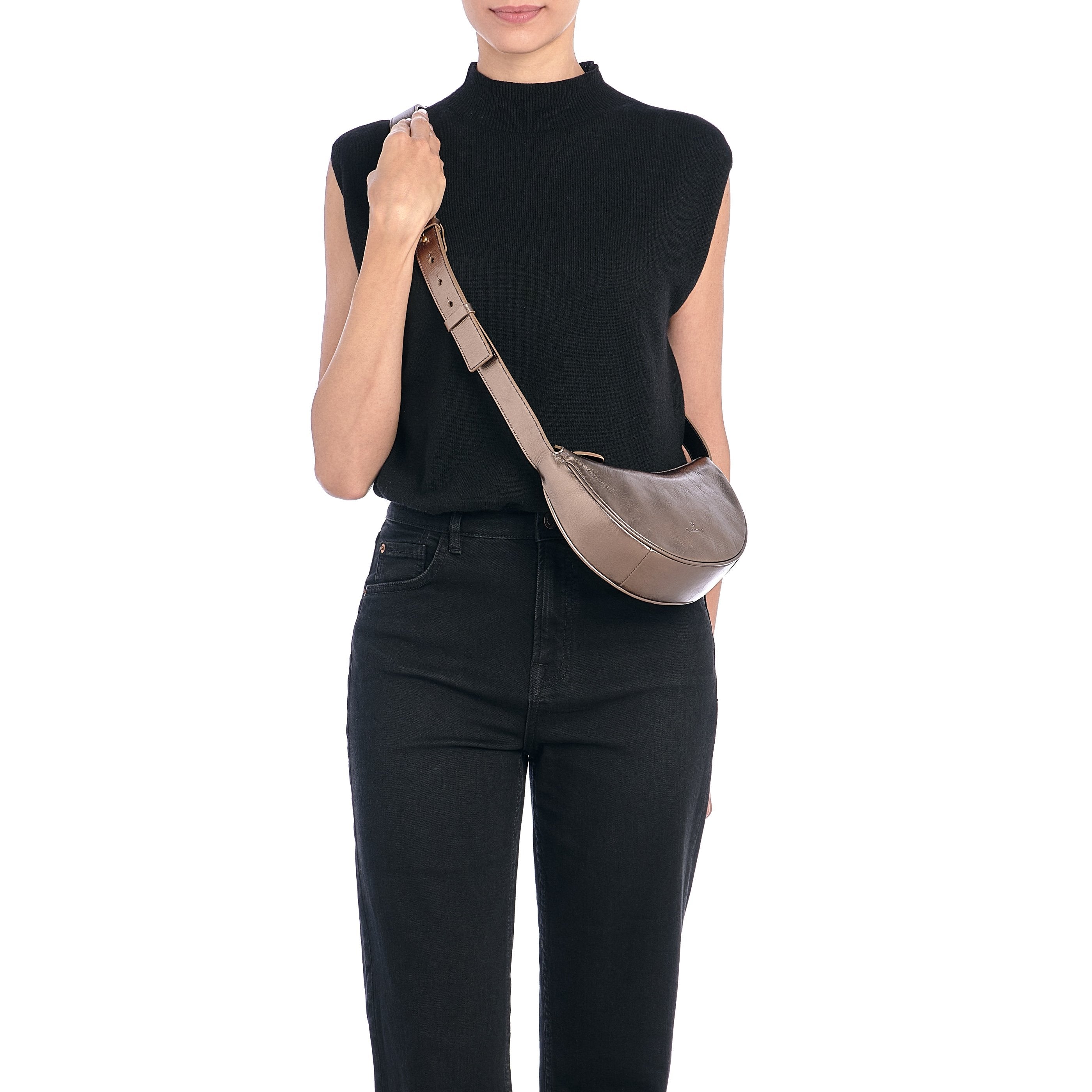 Il Bisonte Oliveta Hobo Bronzemetallic Vollleder