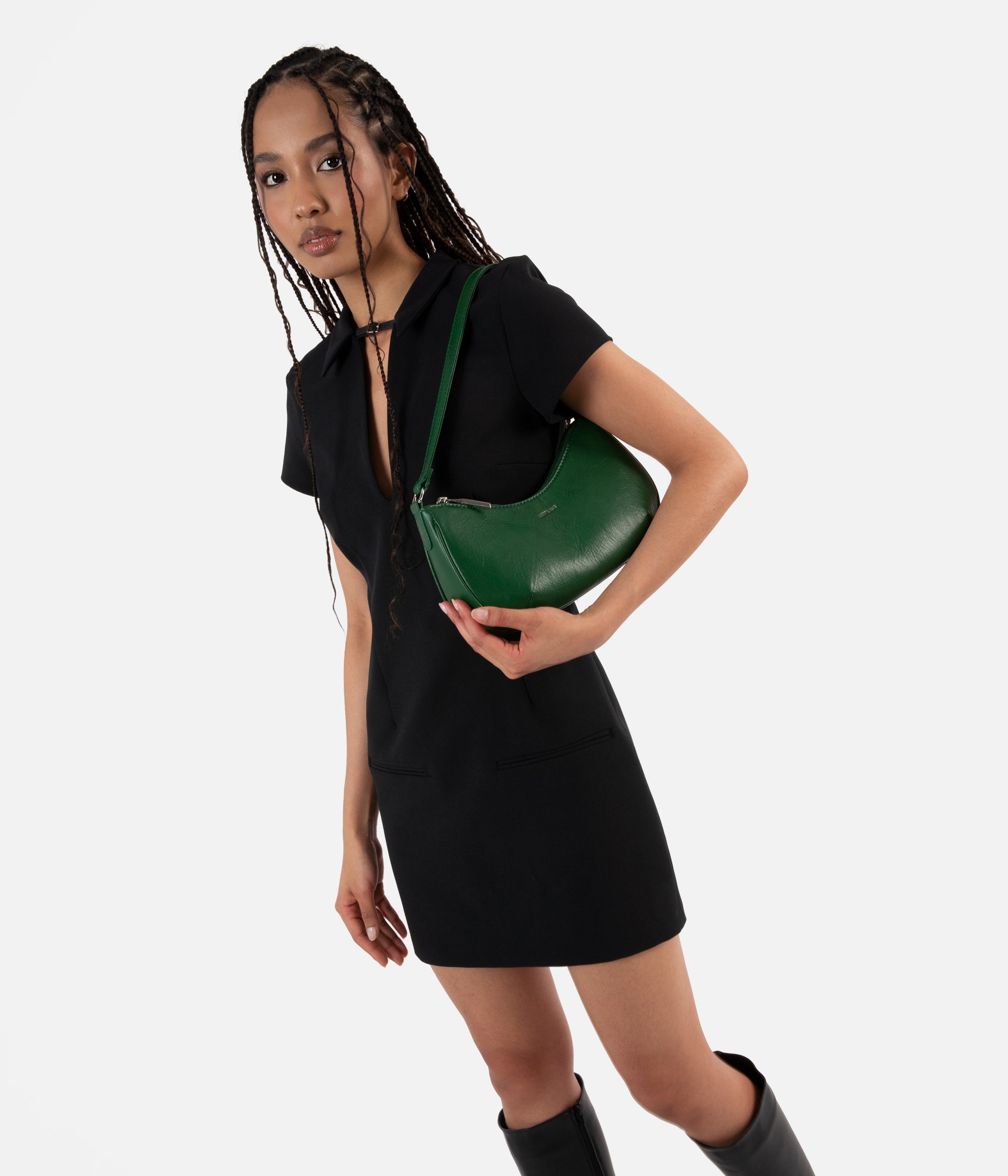 Matt & Nat Theme Mari Schultertasche Schwarz vegan