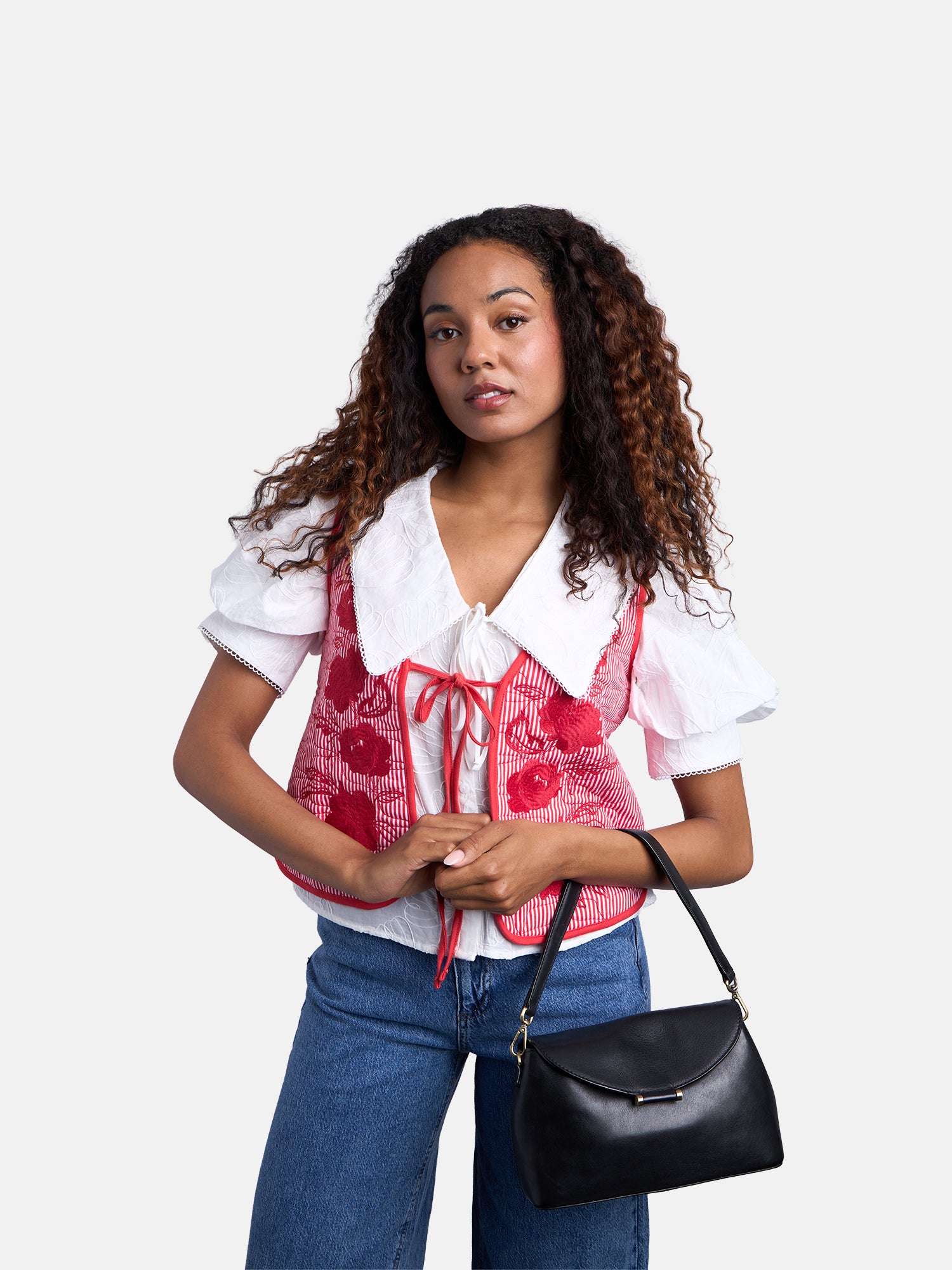 RE:DESIGNED Sonia Schultertasche Schwarz Vollleder