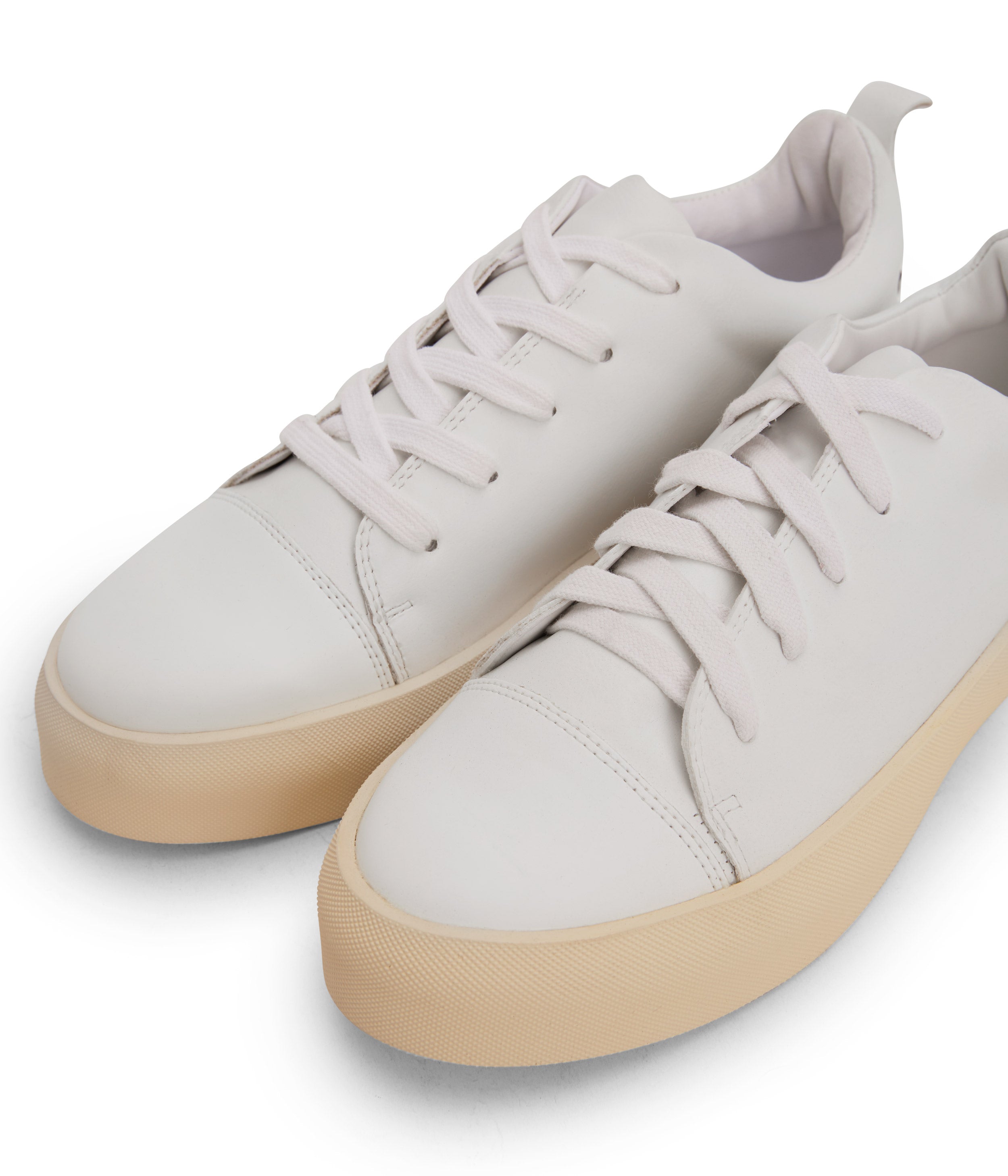 Matt & Nat Marci Sneaker Weiß-Silber vegan