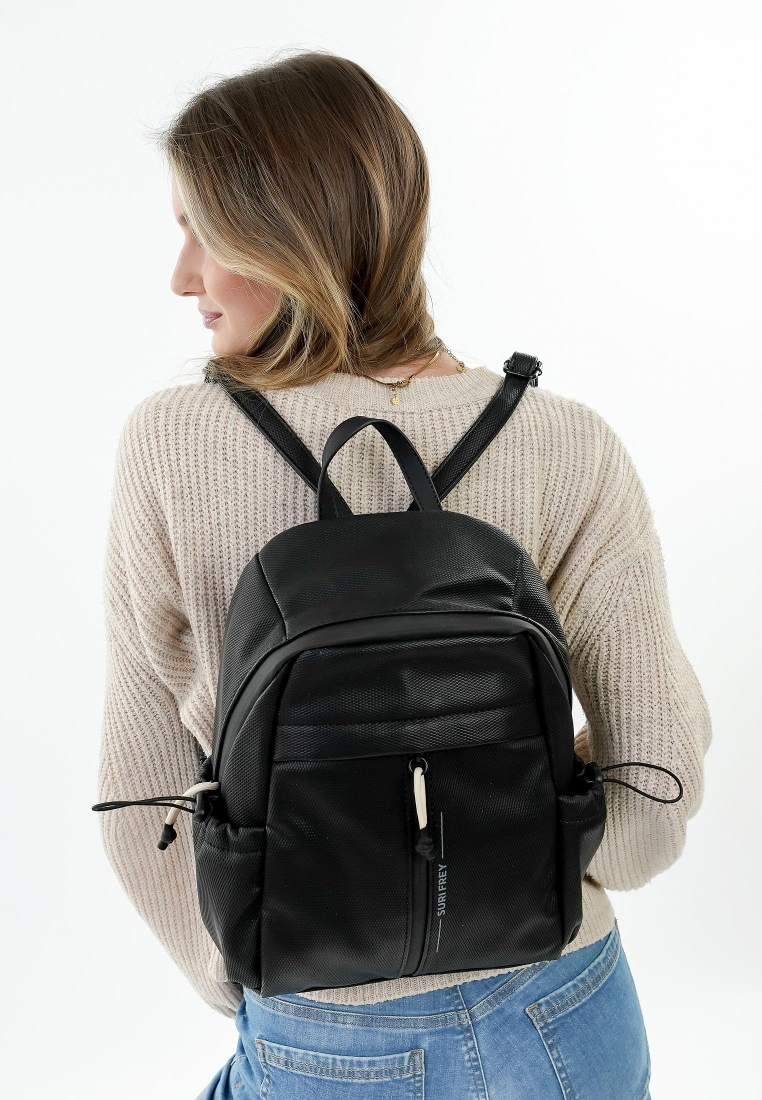 SURI FREY Cindy Backpack Rucksack Schwarz Wabe