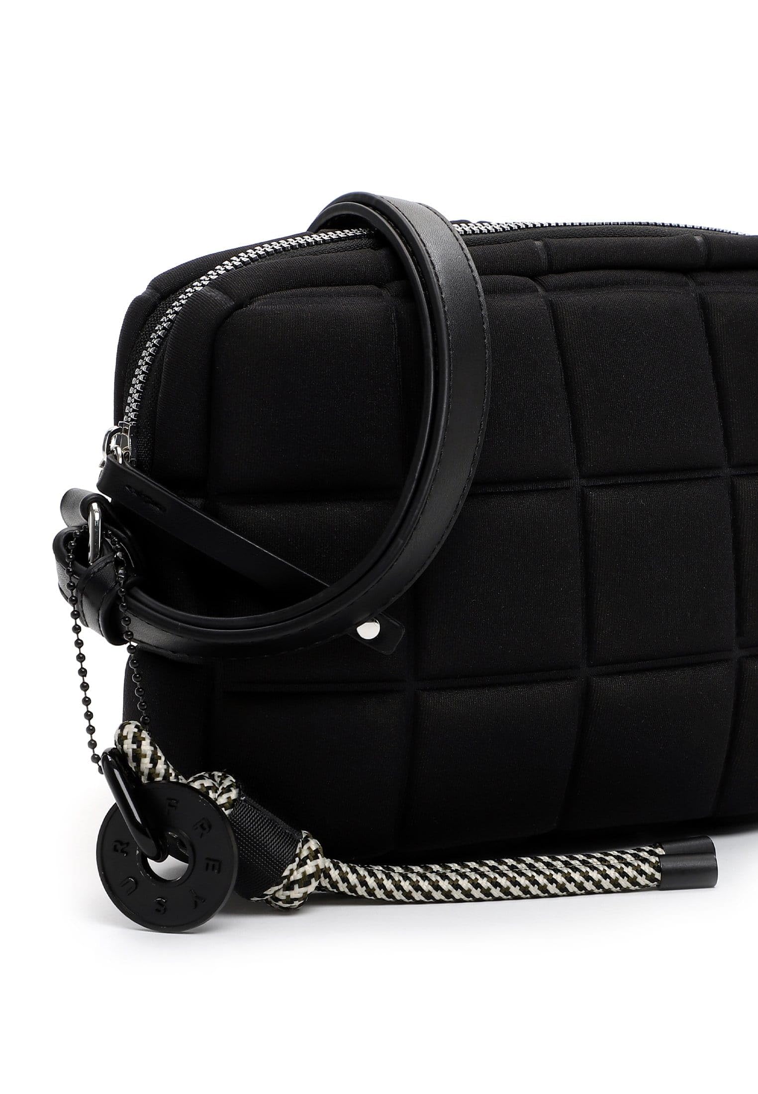 SURI FREY Jancy Crossbody Bag Umhängetasche Schwarz Stepp