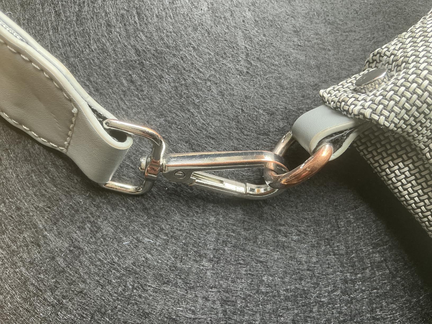 SURI FREY Marry 18010 Umhängetasche Hellgrau Nylon
