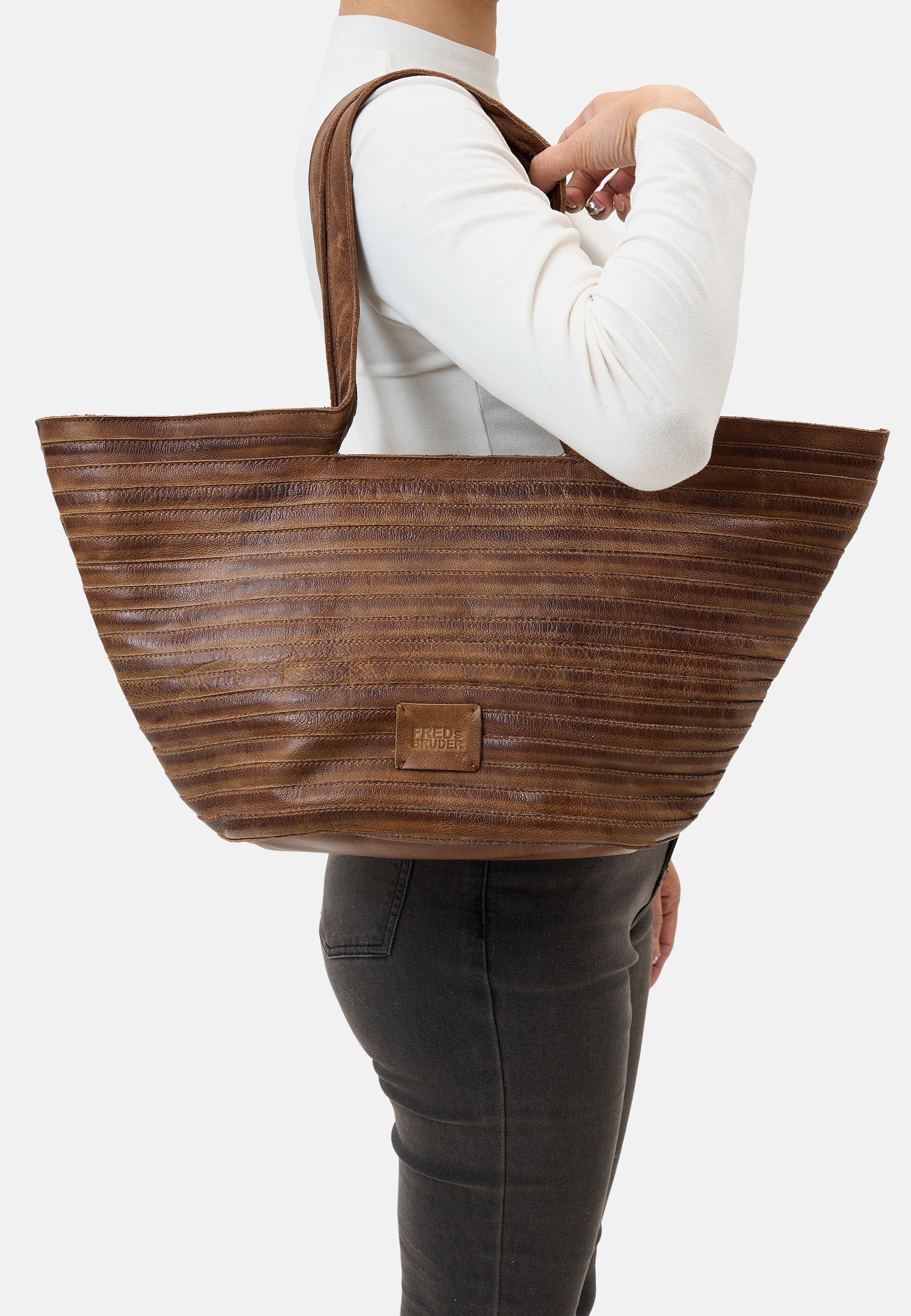 FREDsBRUDER Layer Tulip Shopper toffee Echtleder