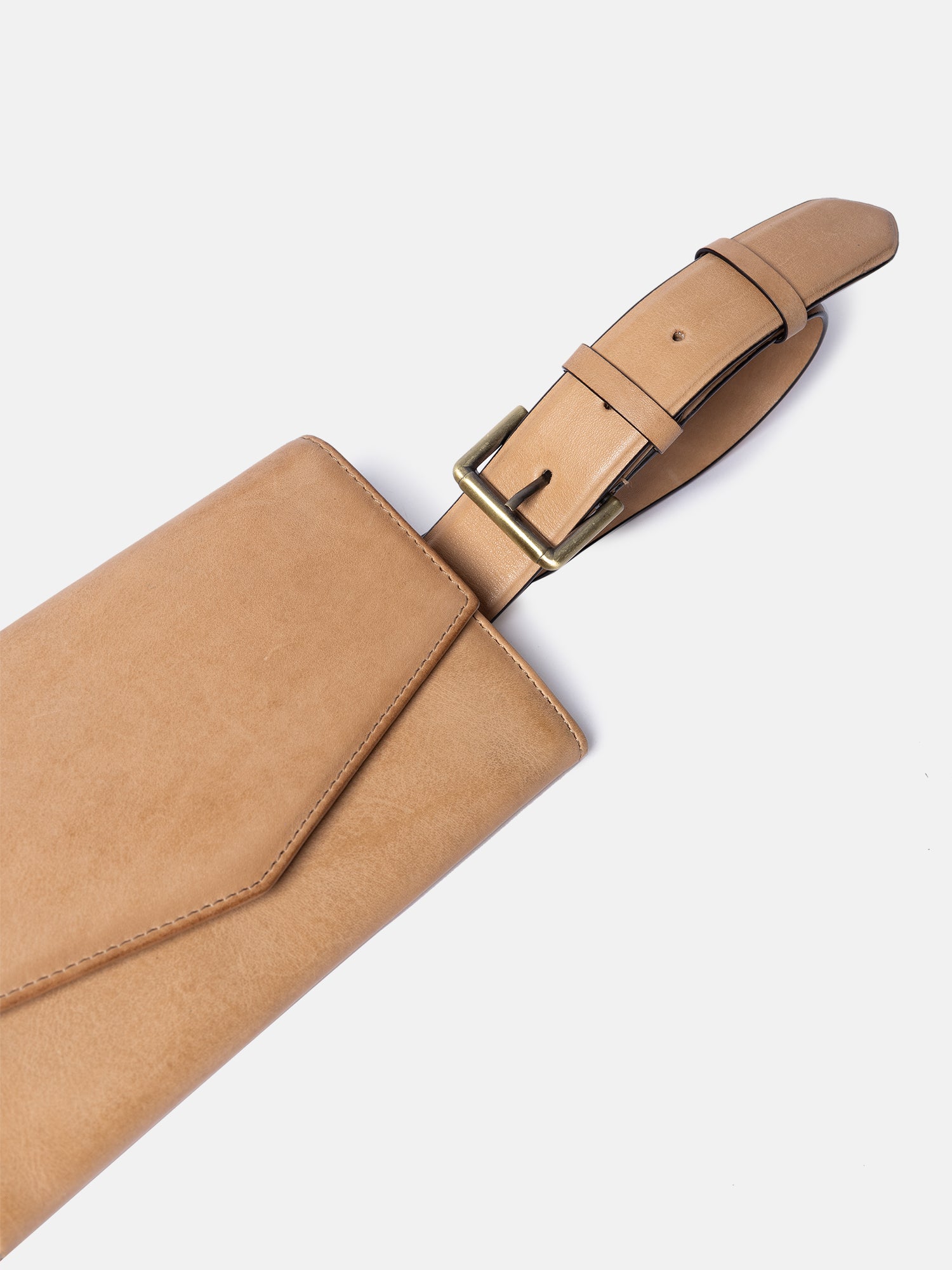 RE:DESIGNED Neo Gürteltasche Camel Vollleder