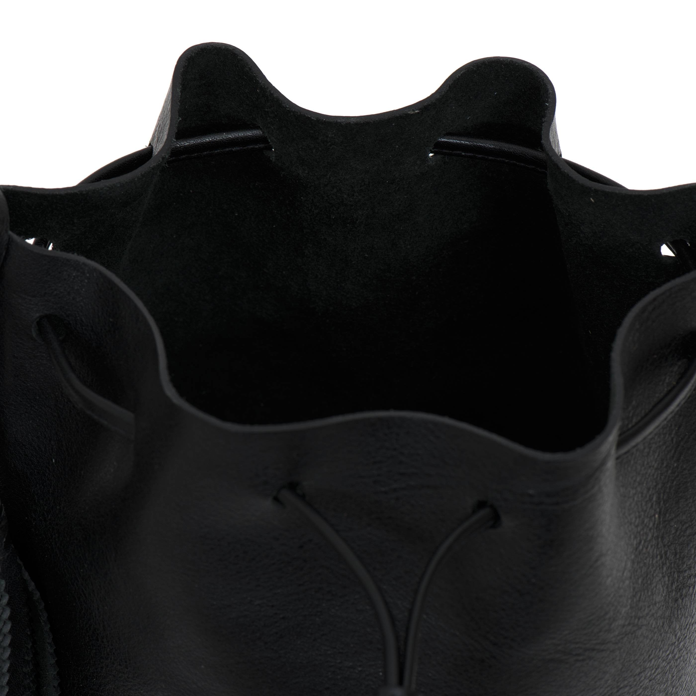 Il Bisonte Silvia Beuteltasche Vollleder schwarz