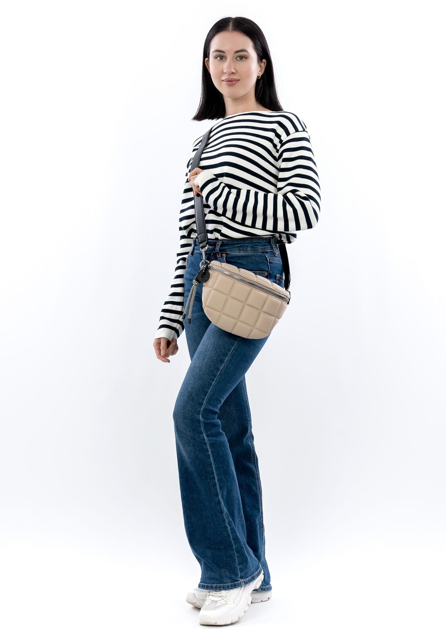 SURI FREY Jancy Umhängetasche Beige klein