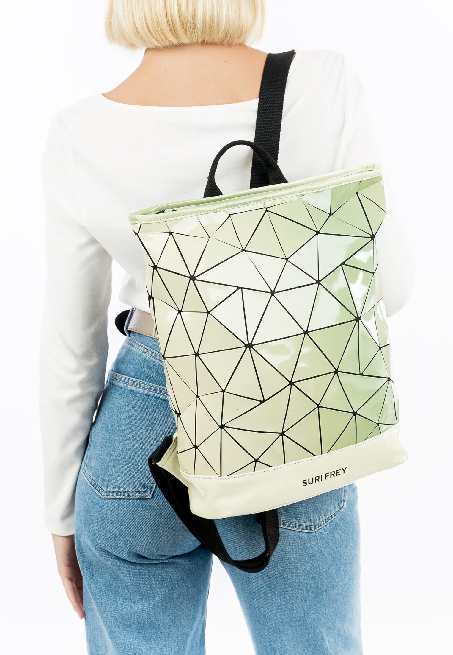 SURI FREY Jessy-Lu Finish City Backpack L Rucksack grün Laptop