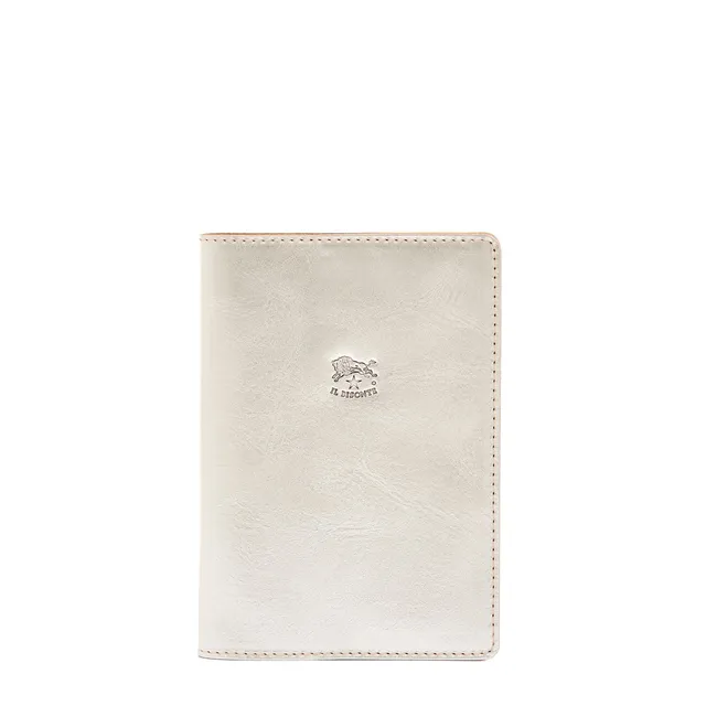 Il Bisonte Reisepasshülle Leder silber metallic