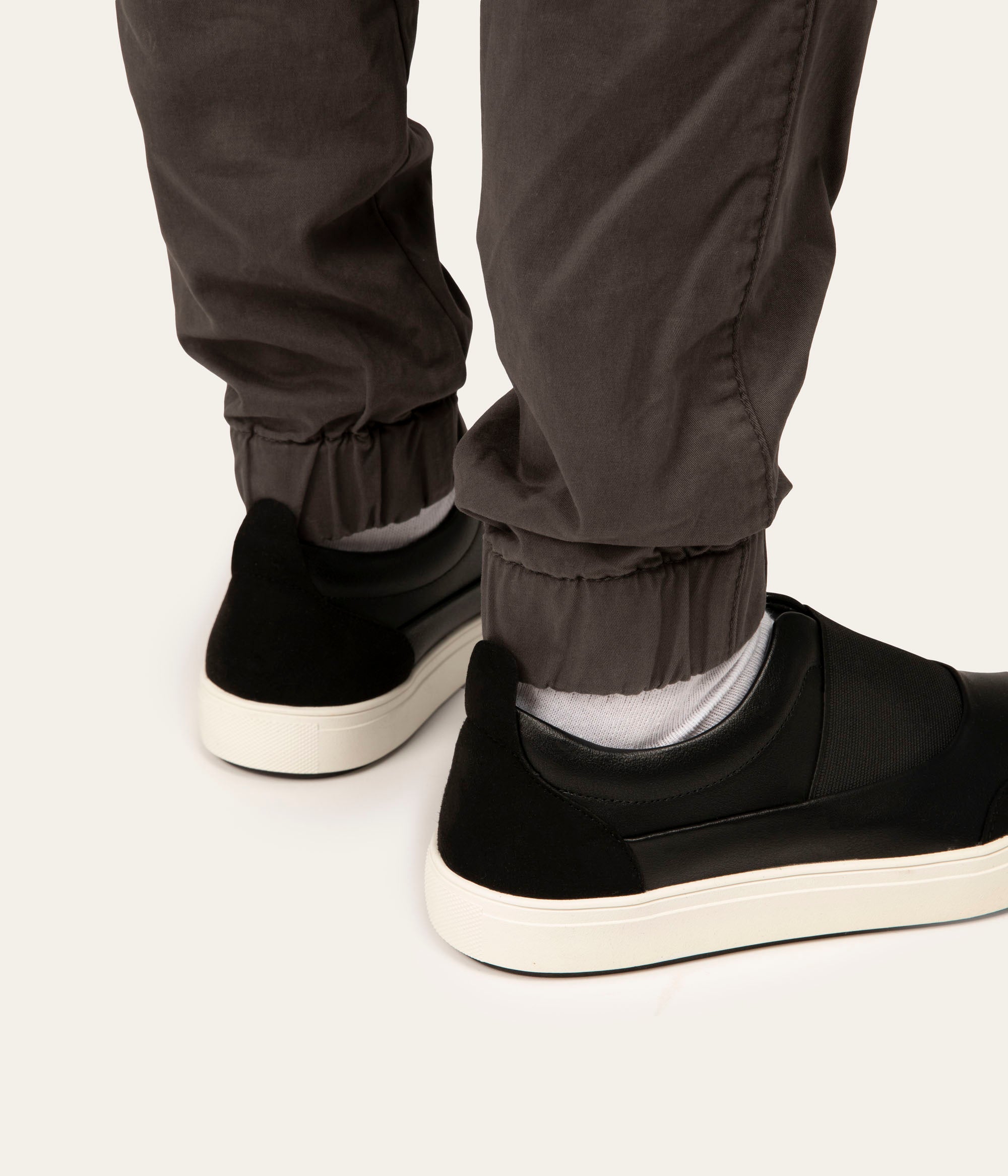 Matt & Nat Luke Sneaker Schwarz Slip-on vegan