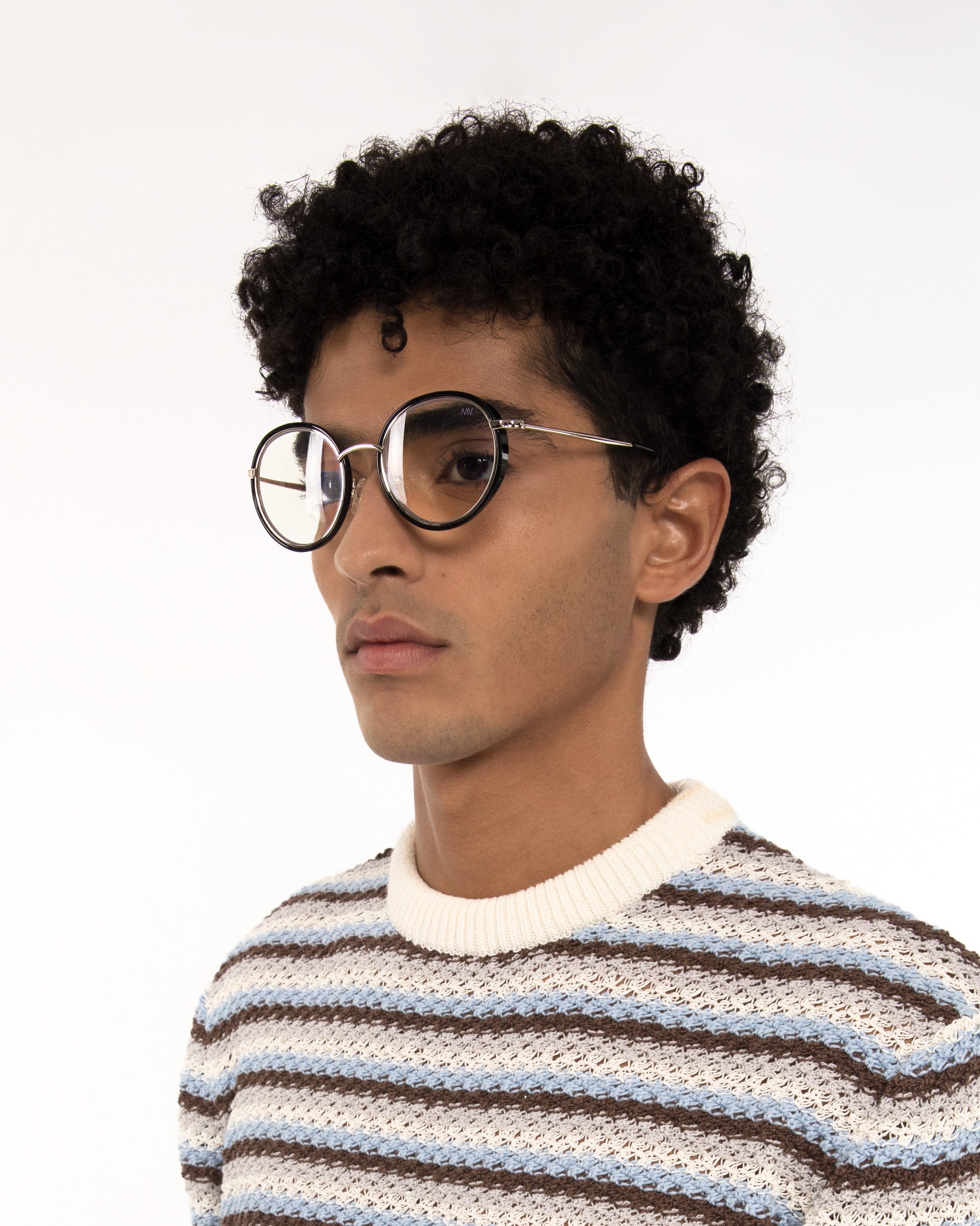 Matt & Nat Ayme-3 Lesebrille Rund Schwarz Stärke 2,0 Blaulicht
