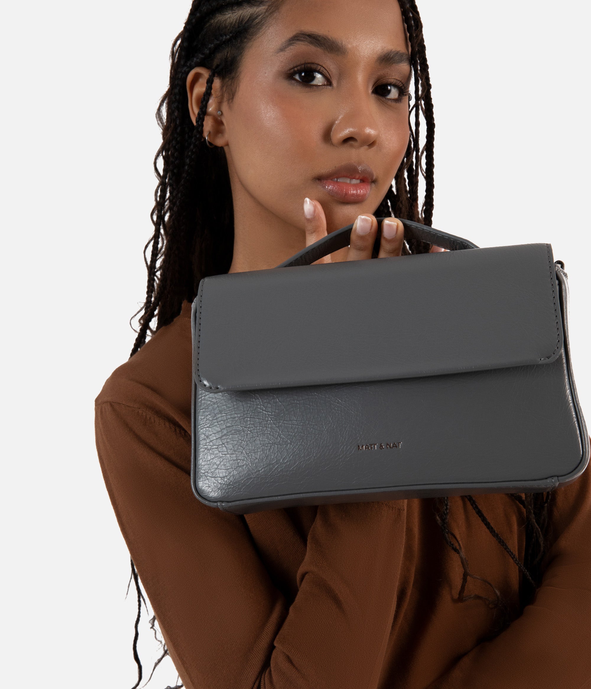 Matt & Nat Heart Crossbody Schwarz Umhängetasche vegan