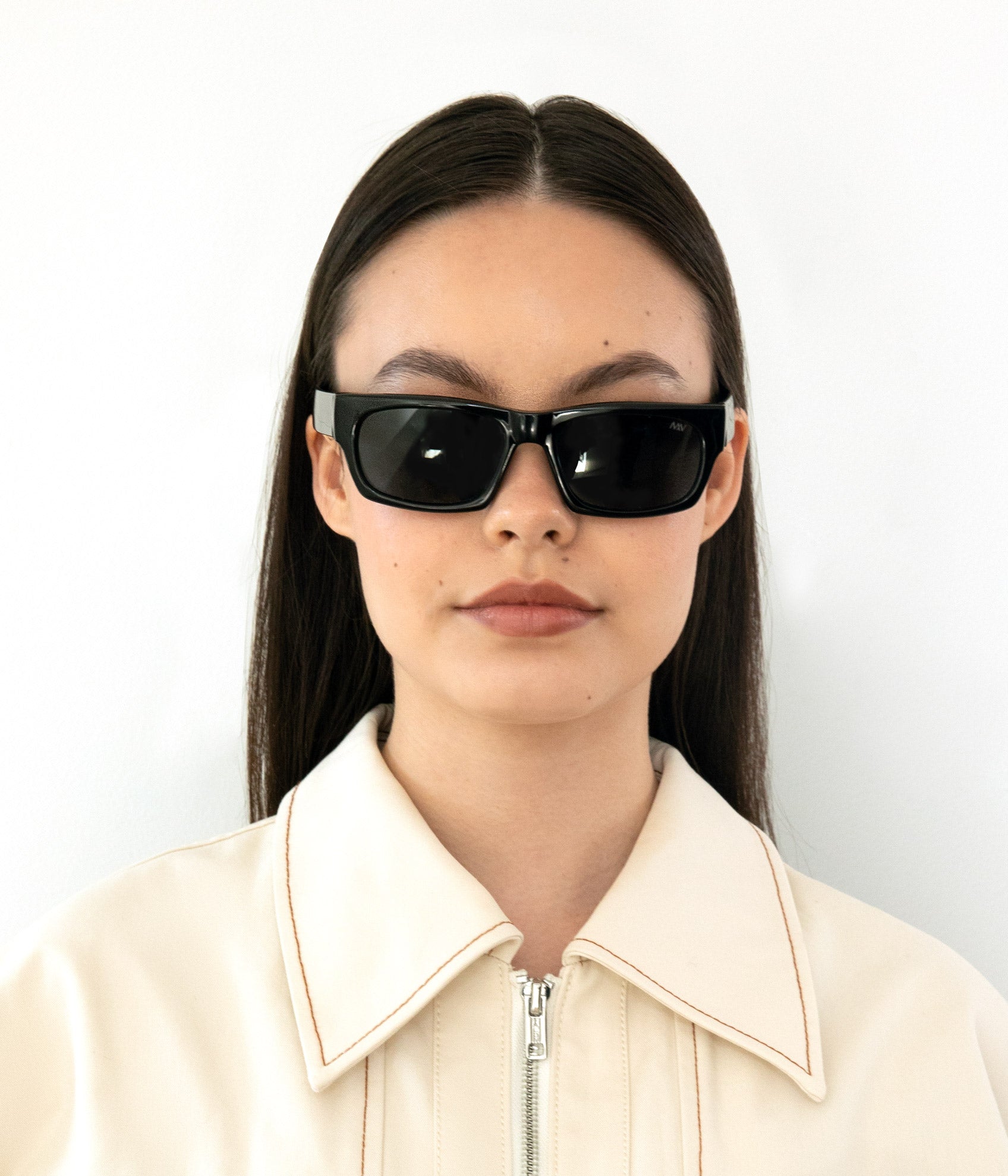 Matt & Nat Shiba eckige Sonnenbrille braun polarisiert