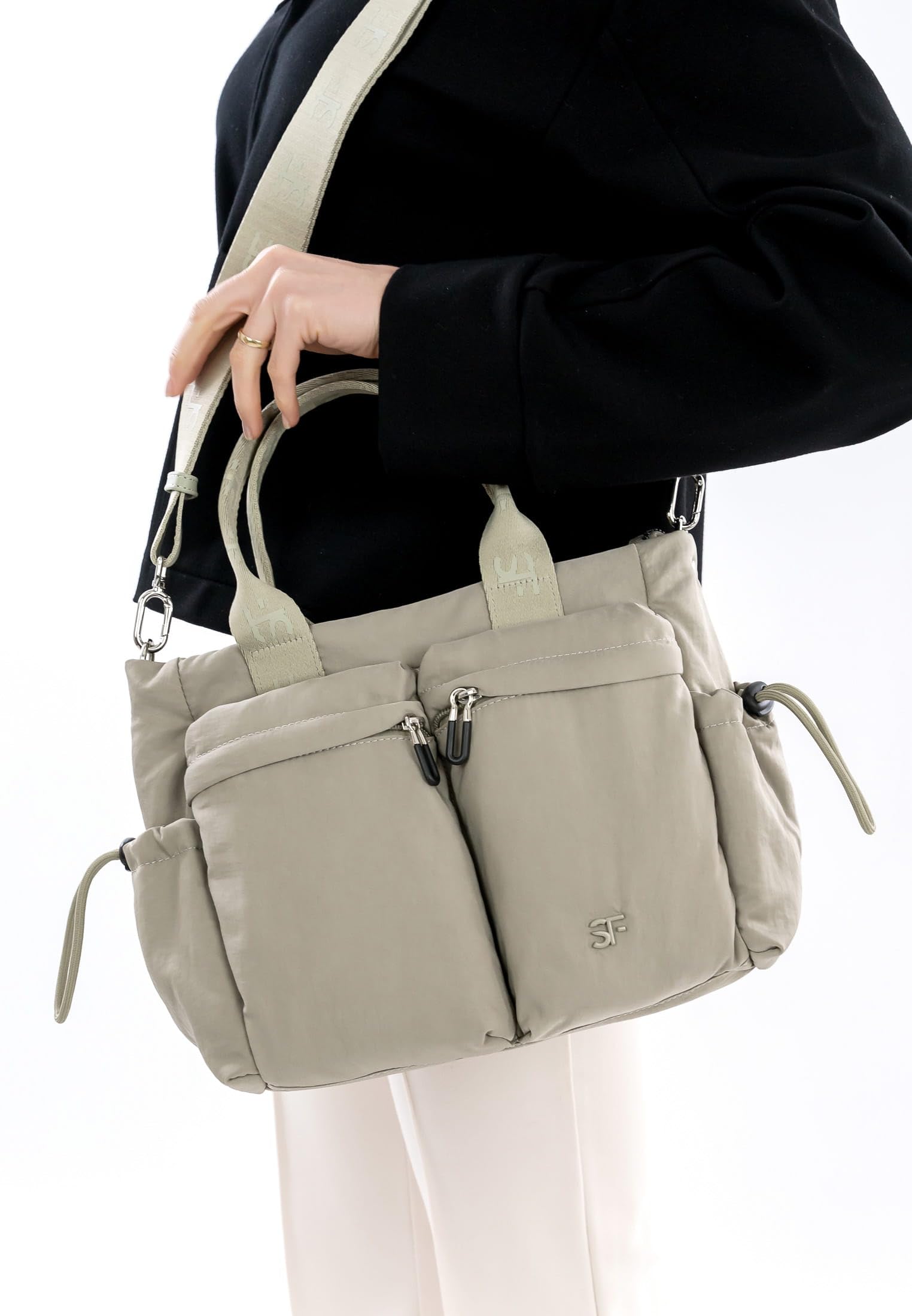 SURI FREY Abby Handbag With Zipper Umhängetasche Khaki Fächer
