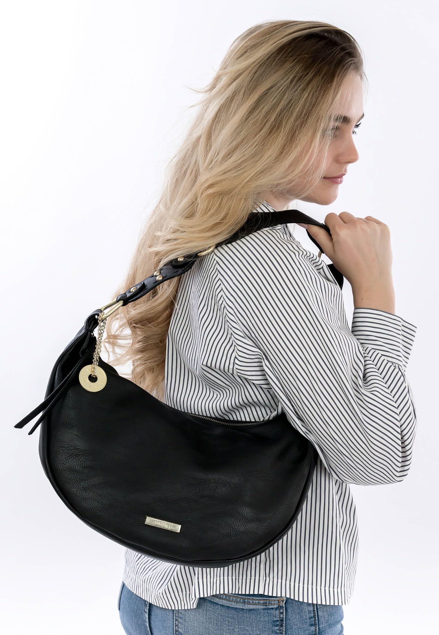 SURI FREY Betzy Hobo Bag Schultertasche Schwarz