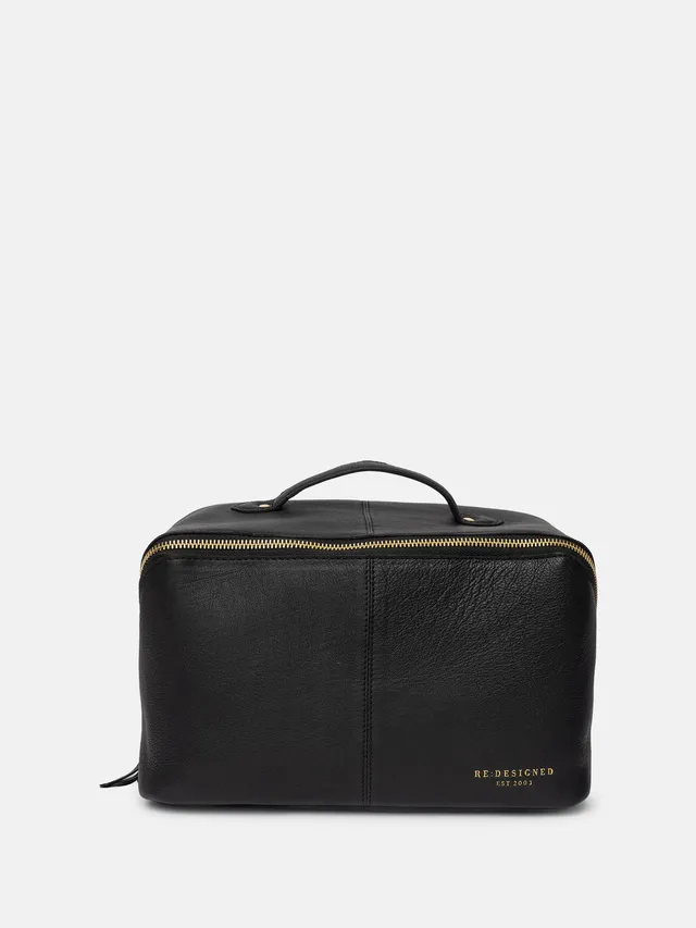 RE:DESIGNED Halima Big Kulturtasche Schwarz Vollleder
