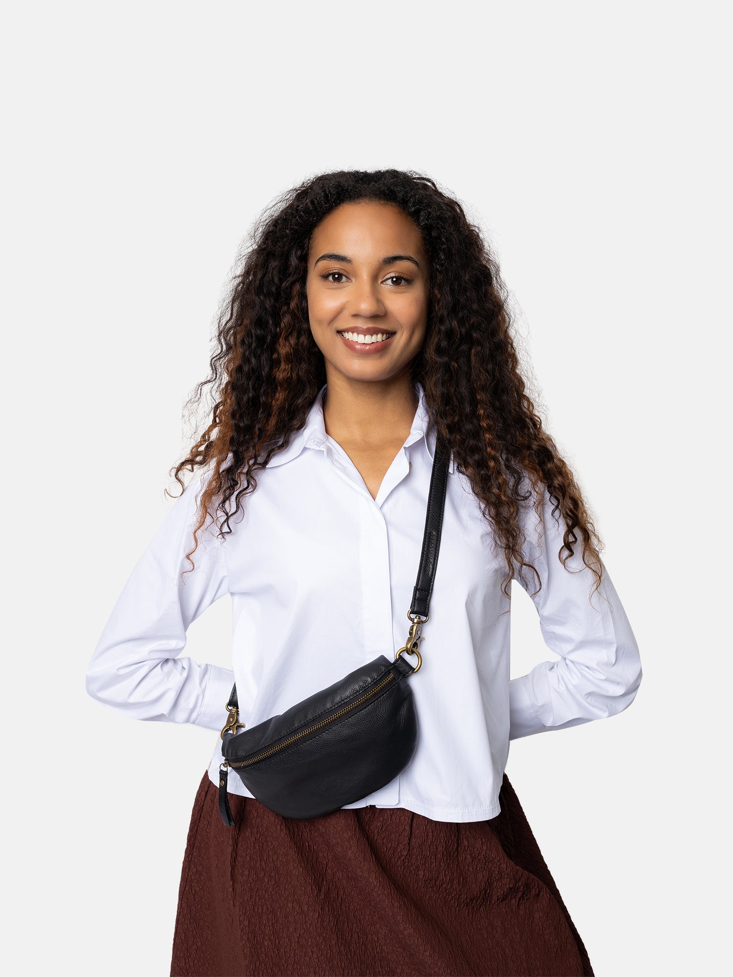 RE:DESIGNED Gisela Gürteltasche Schwarz Vollleder