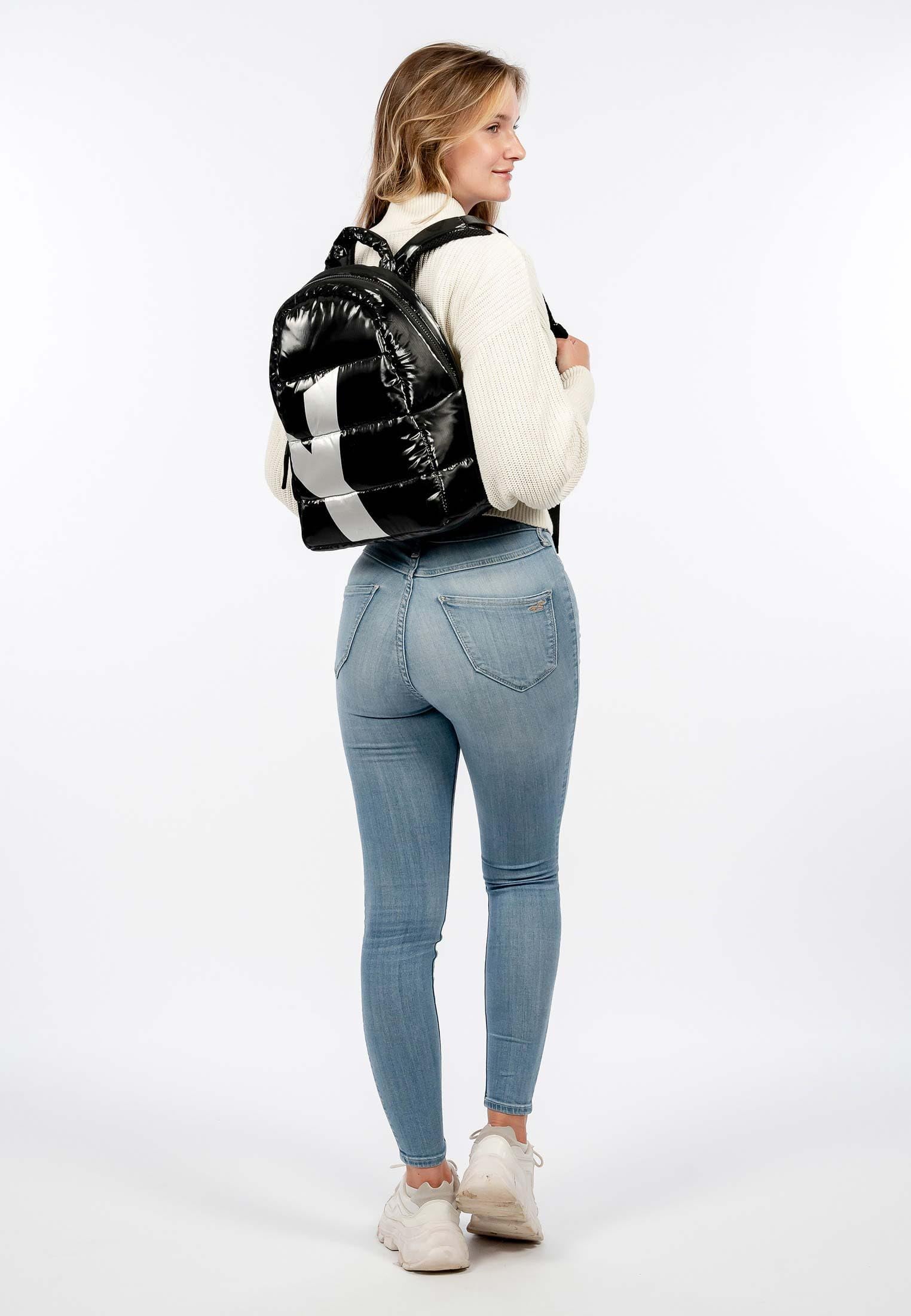 SURI FREY SFY Melany Backpack Rucksack Schwarz Metallic