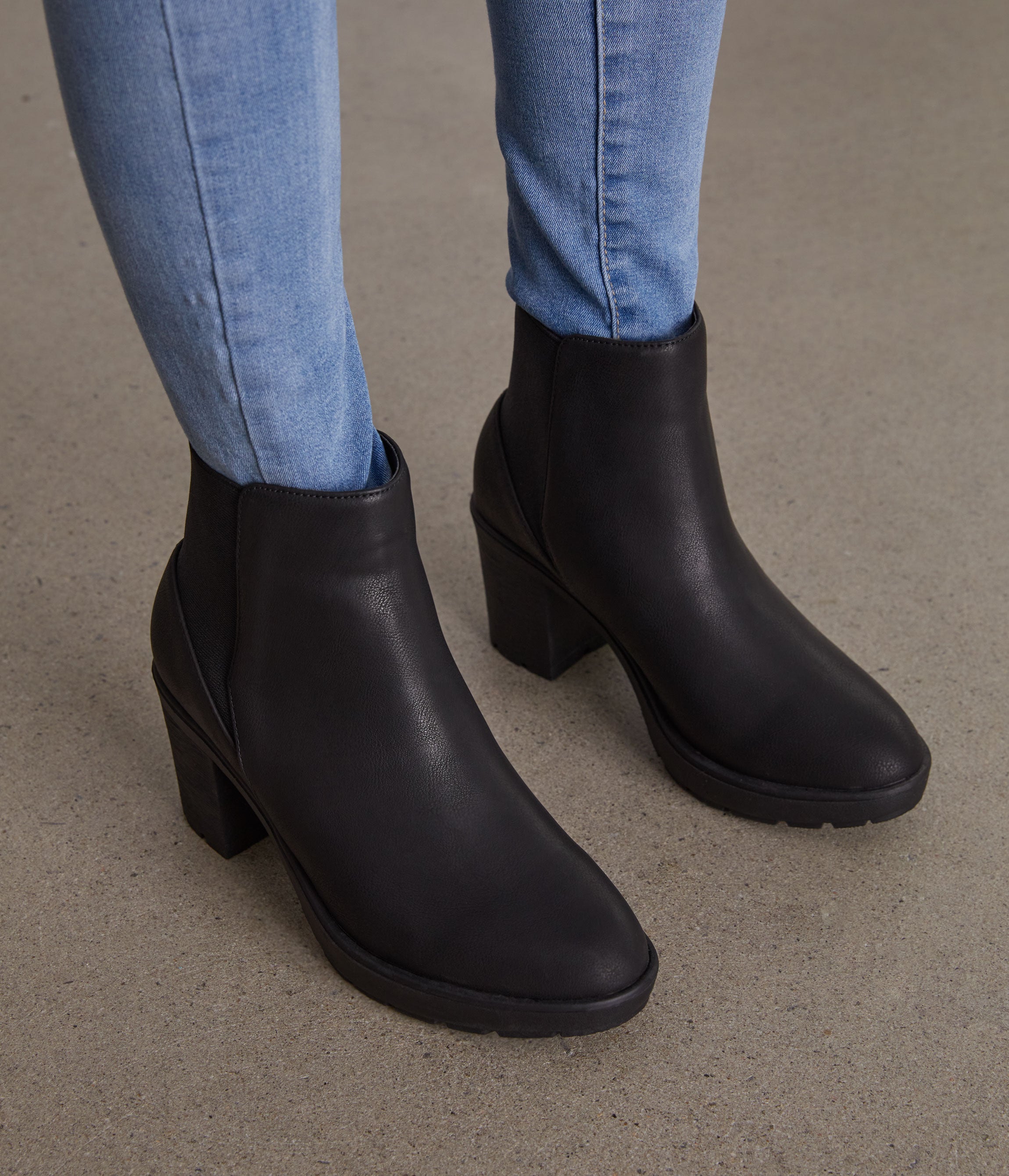 Matt & Nat Montroyal Stiefeletten Schwarz vegan