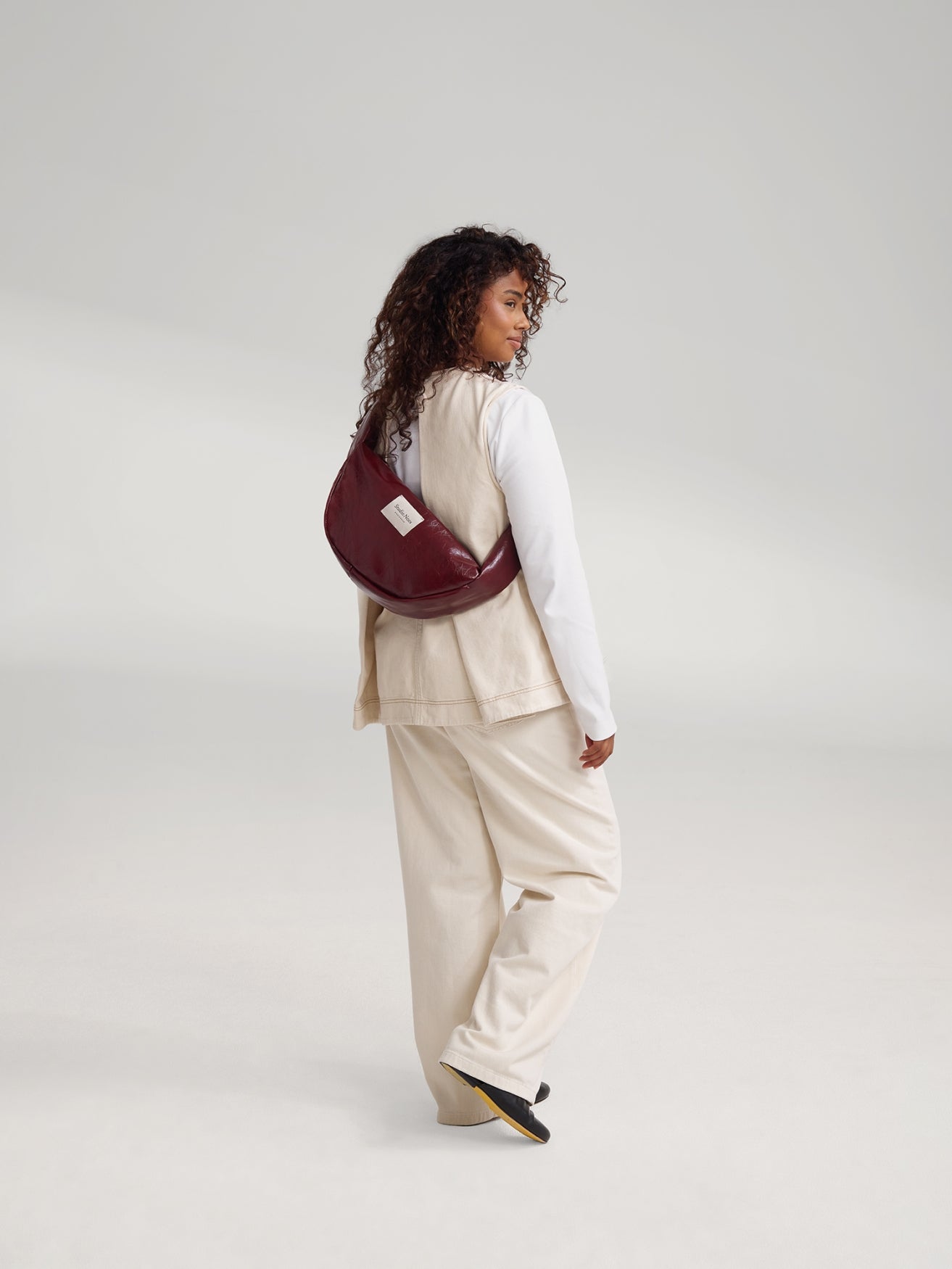 Studio Noos Mini Umhängetasche Burgundy Veganes Leder