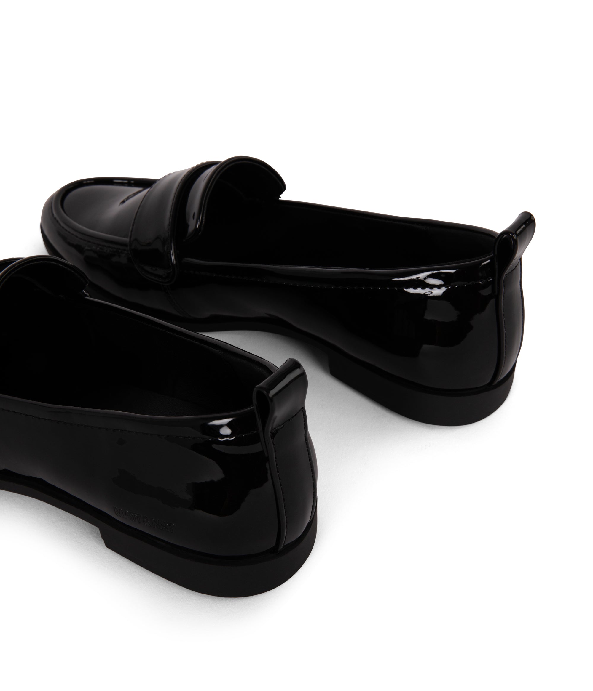 Matt & Nat Ploo Loafer Schwarz 38 vegan Lack