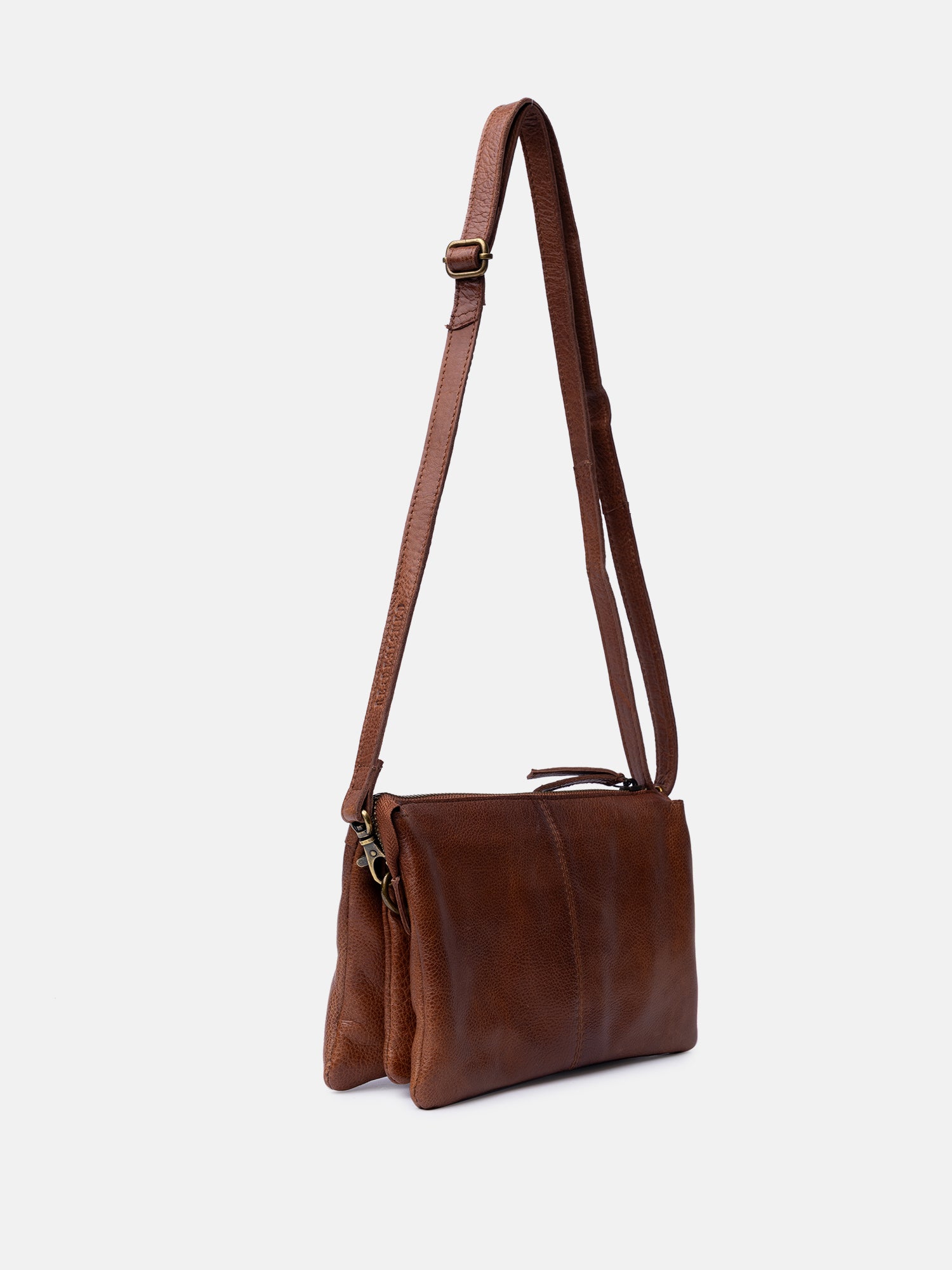 RE:DESIGNED Ola Clutch Walnut Vollleder